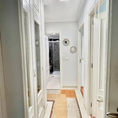 Apartment Naval